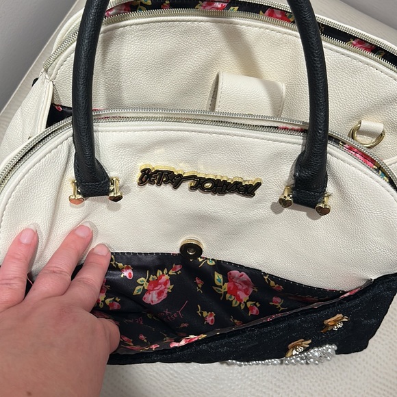 Betsey Johnson Handbag - Picture 8 of 16